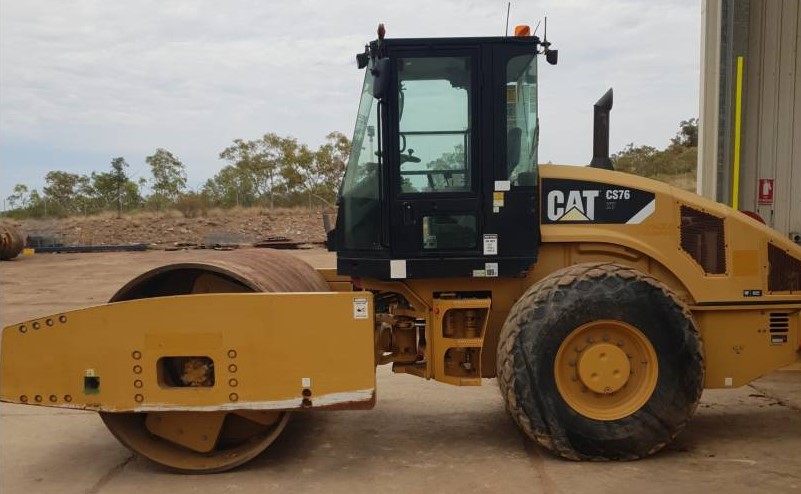 Equipment Focus: Caterpillar Roller Compactor CS76